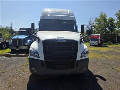 2022 Freightliner Cascadia