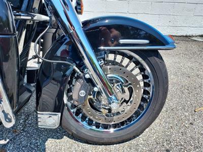 2011 HARLEY DAVIDSON ELECTRA