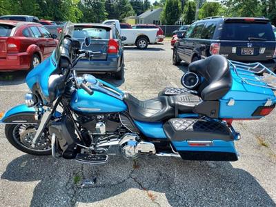 2011 HARLEY DAVIDSON ELECTRA