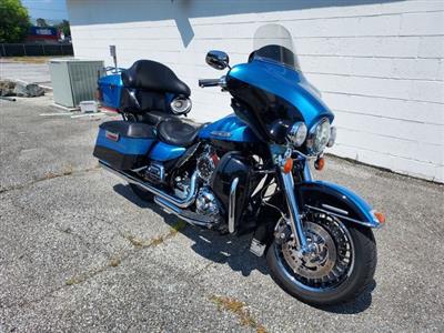 2011 HARLEY DAVIDSON ELECTRA