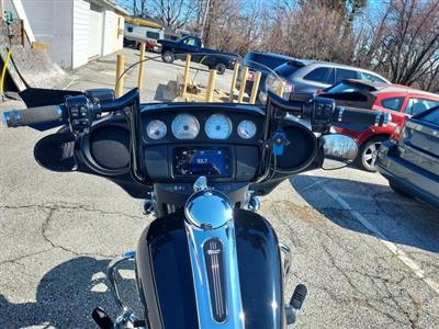 2019 HARLEY DAVIDSON Street Glide