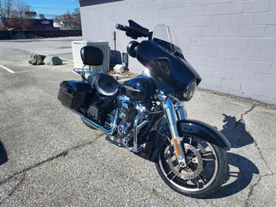 2019 HARLEY DAVIDSON Street Glide