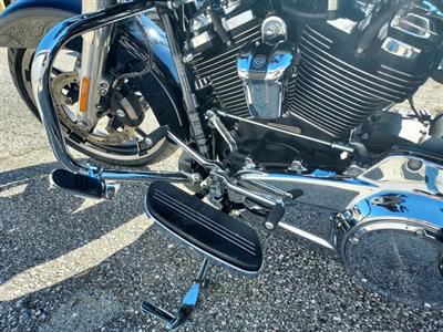 2019 HARLEY DAVIDSON Street Glide