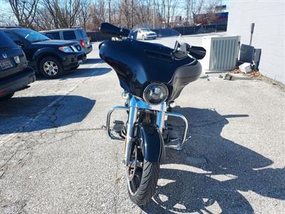 2019 HARLEY DAVIDSON Street Glide