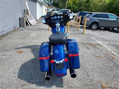2017 HARLEY DAVIDSON Street Glide