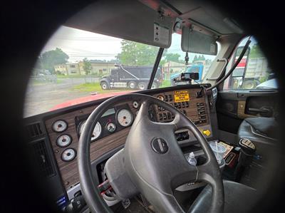 2016 Freightliner Coronado