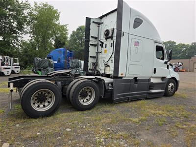 2022 Freightliner Cascadia