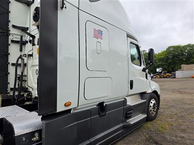 2022 Freightliner Cascadia