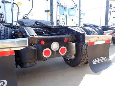 2022 Freightliner Cascadia