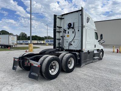 2022 Freightliner Cascadia