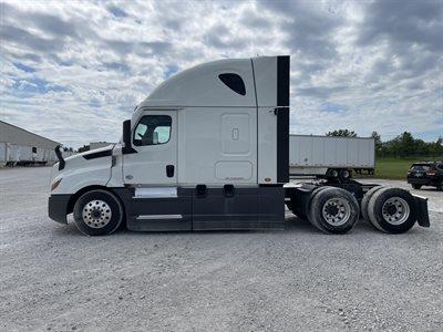 2022 Freightliner Cascadia