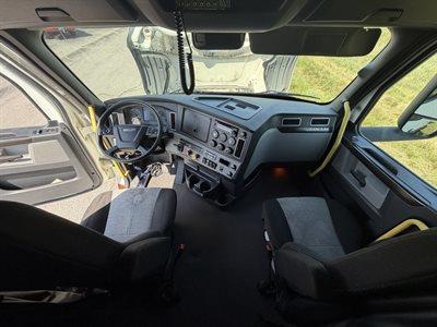 2022 Freightliner Cascadia