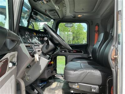 2017 Peterbilt 389