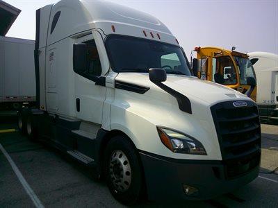 2022 Freightliner Cascadia