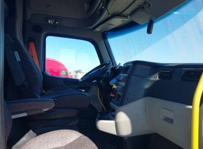2022 Peterbilt 579