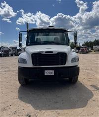 2013 Freightliner M2