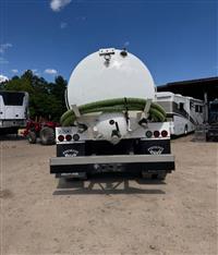 2013 Freightliner M2