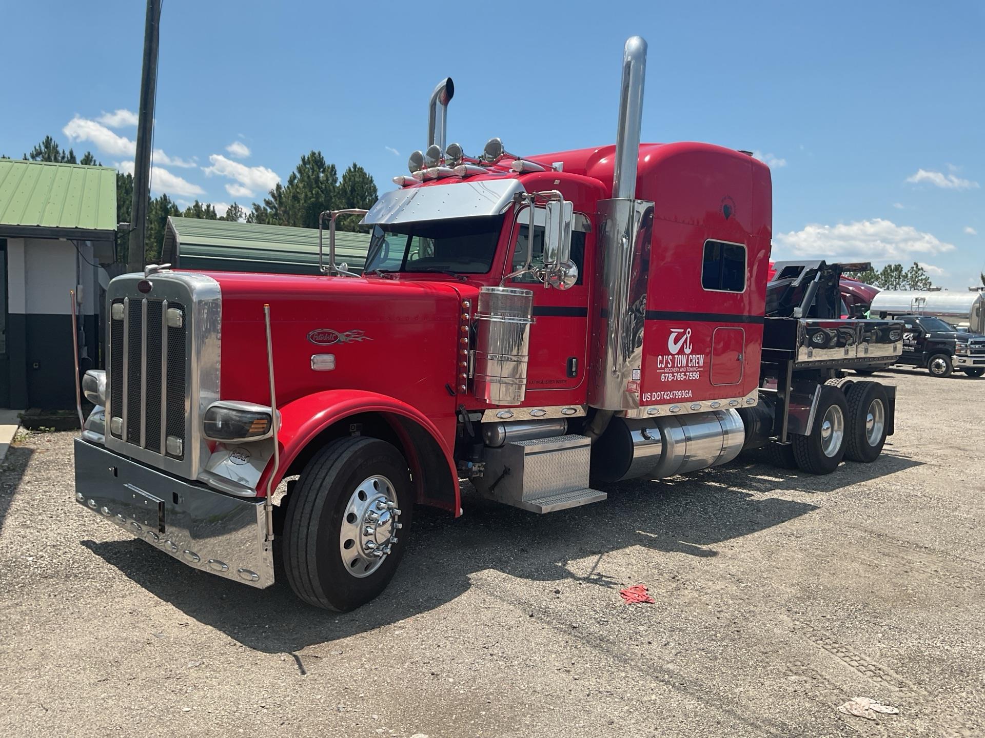 2013 Peterbilt 389