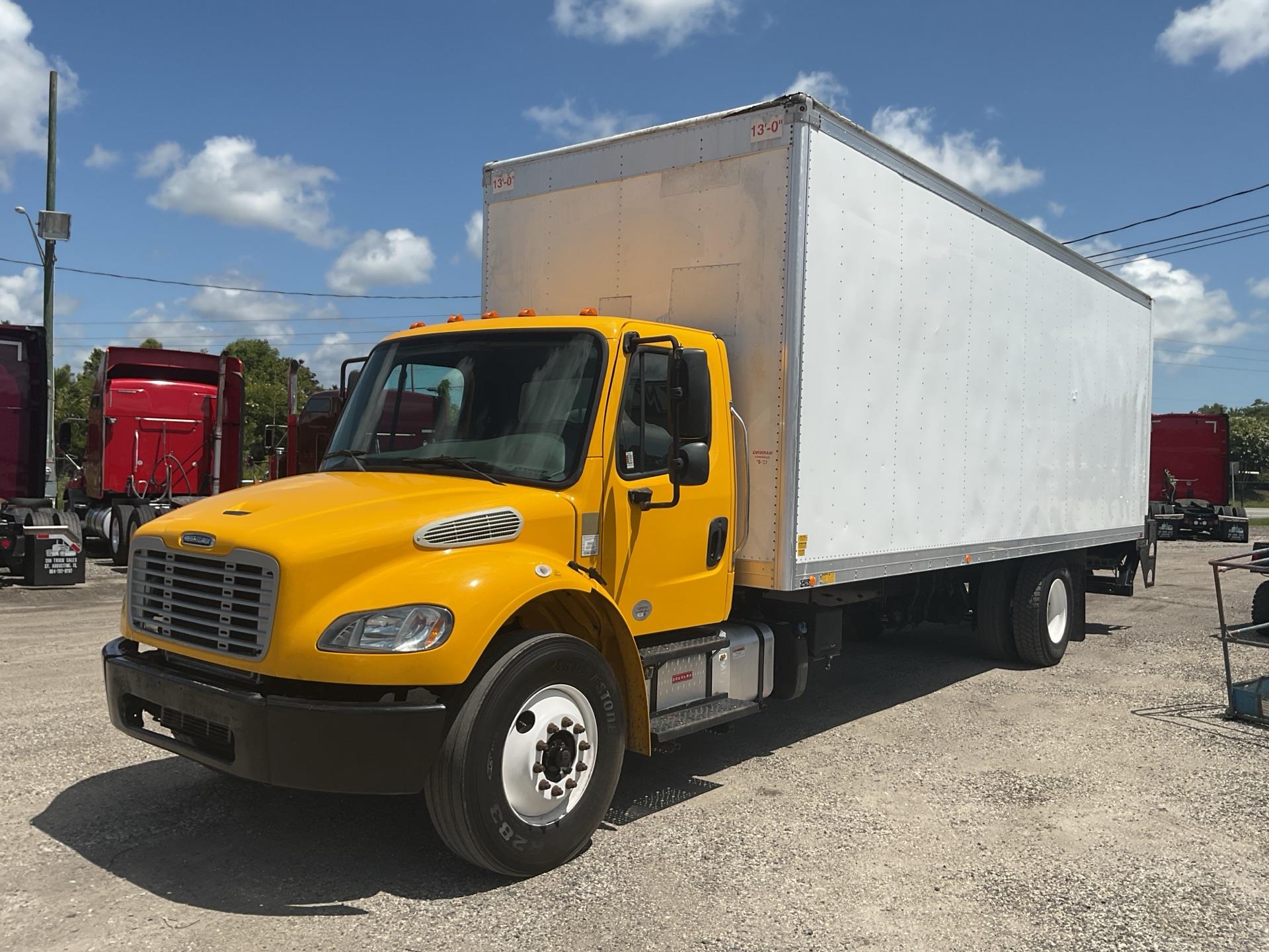 2019 Freightliner M2 BOX