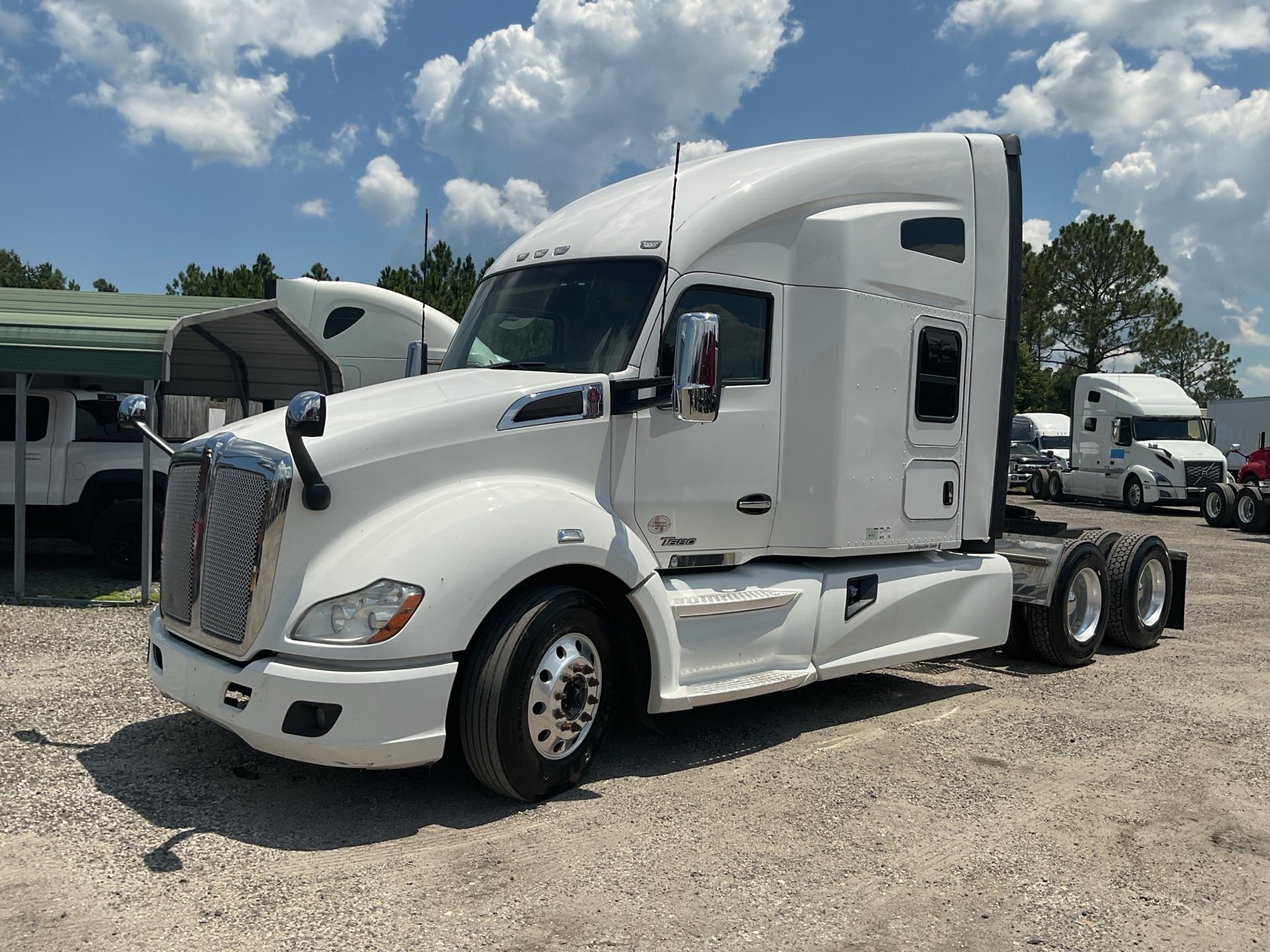 2022 Kenworth T680 Aerodyne