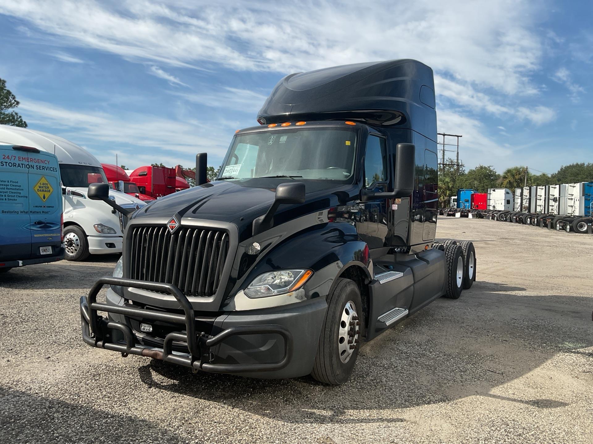 2020 International LT625