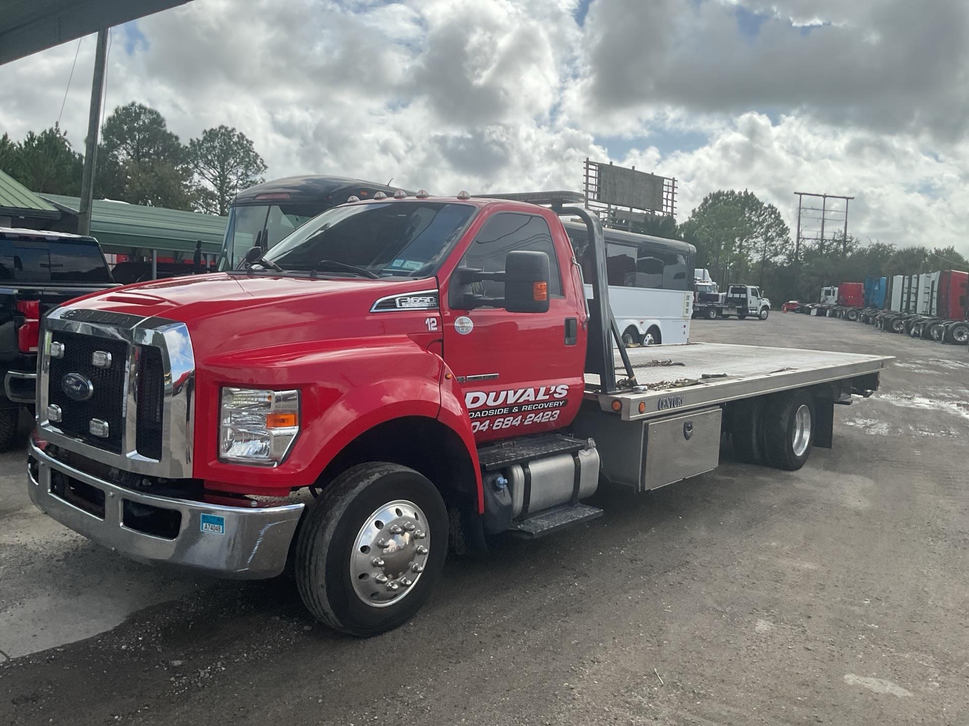 2022 Ford F650