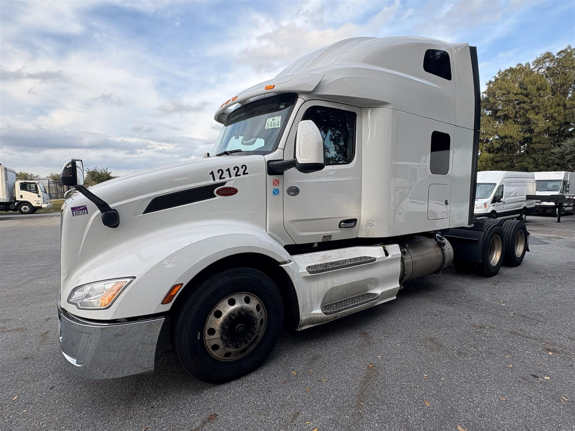 2023 Peterbilt 579