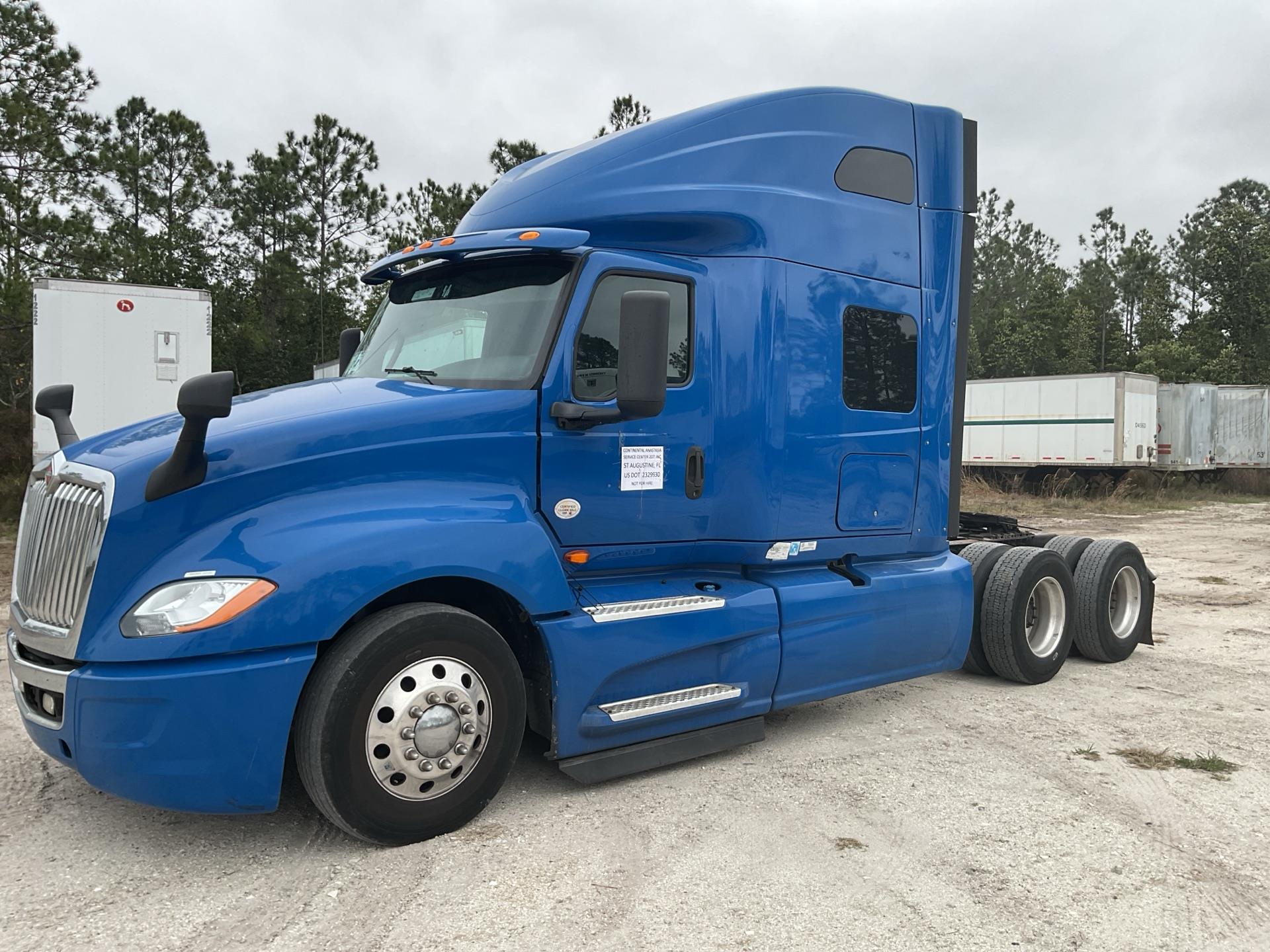 2019 International LT625