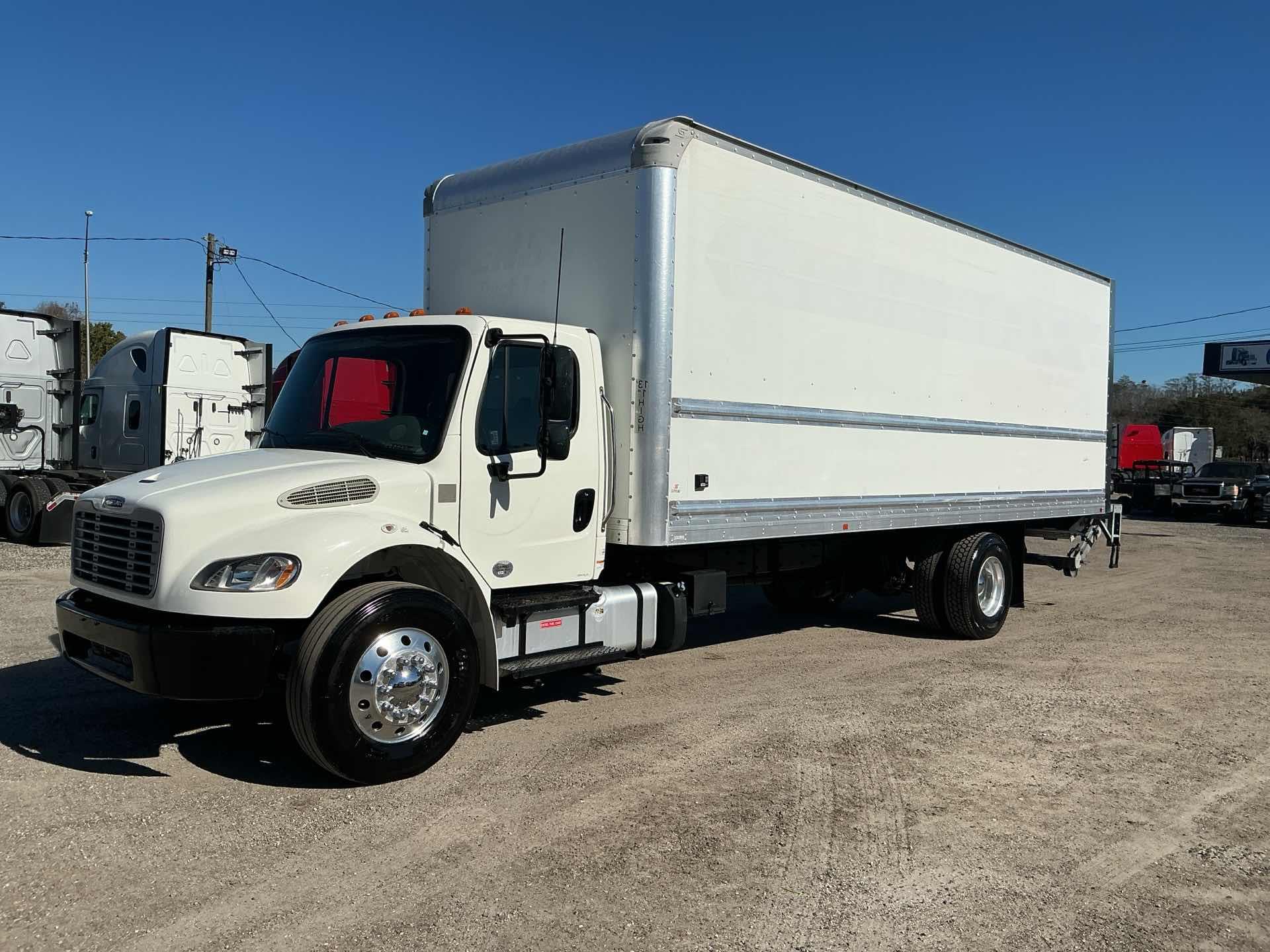 2020 Freightliner M2 106