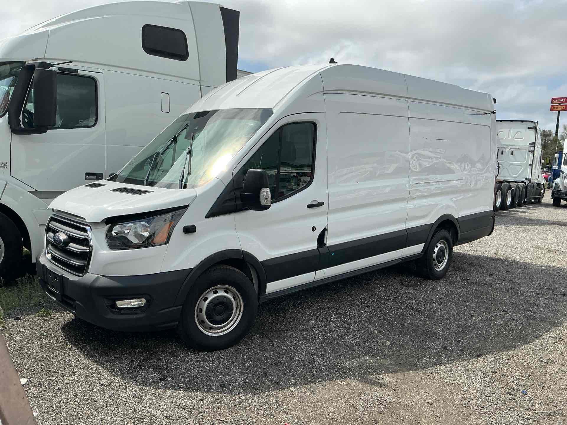 2020 Ford TRANSIT T 250