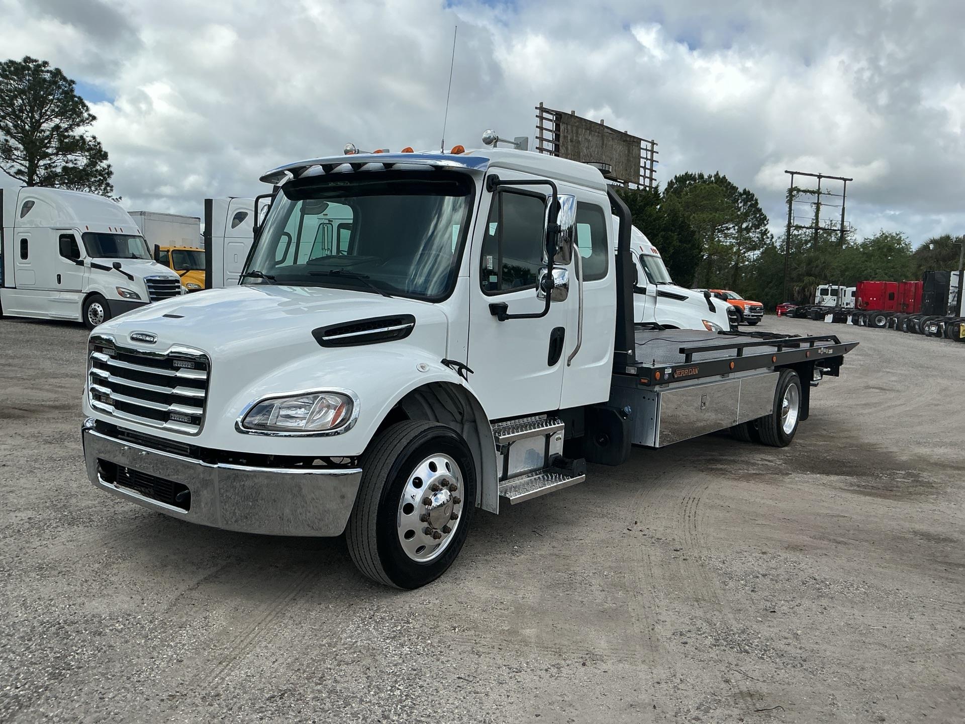 2024 Freightliner M2