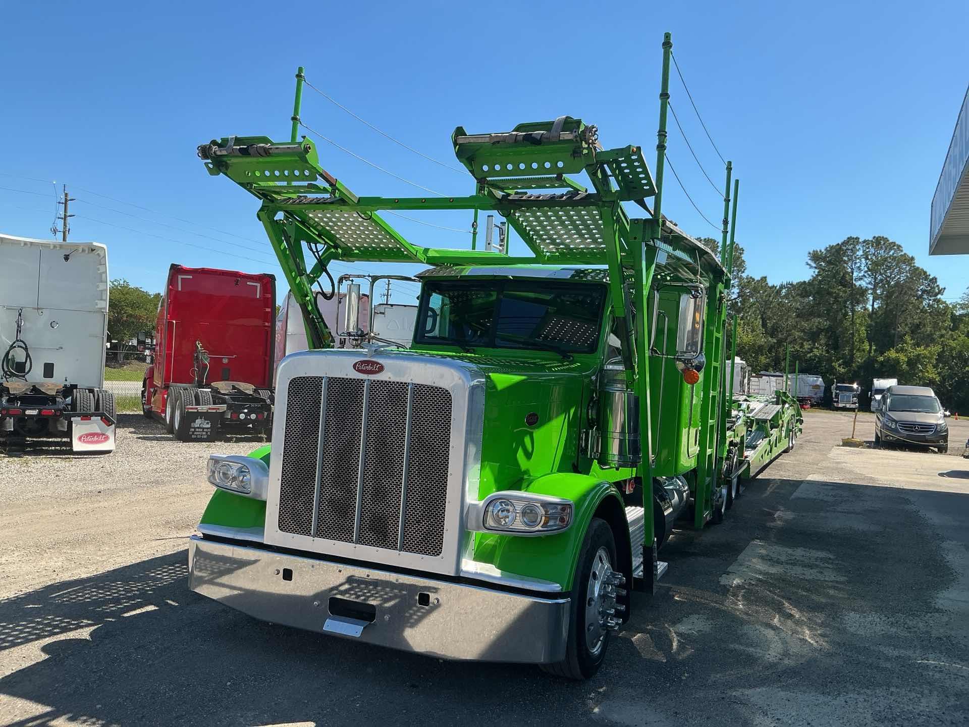 2024 Peterbilt 389
