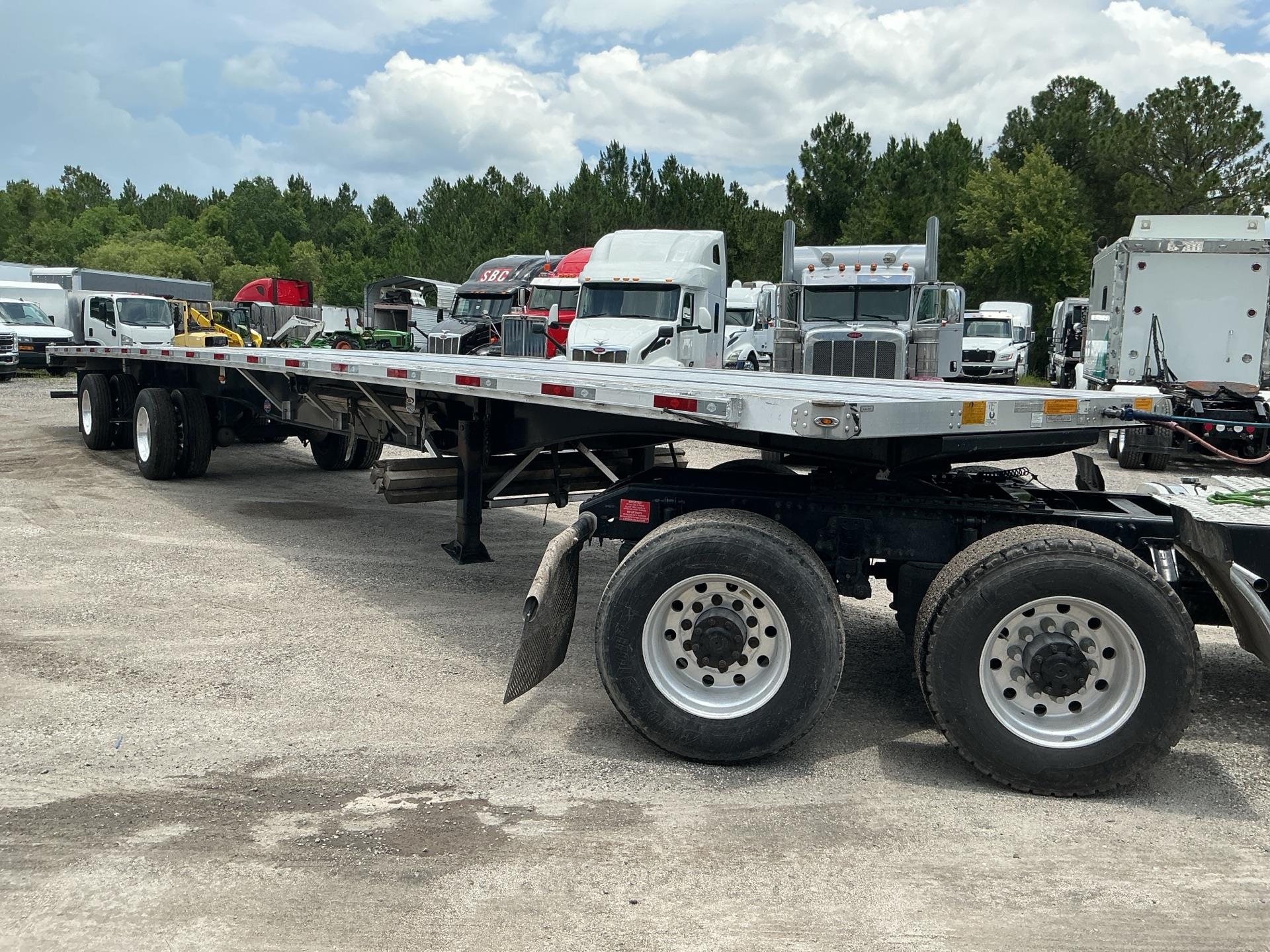 2024 Utility Flat bed