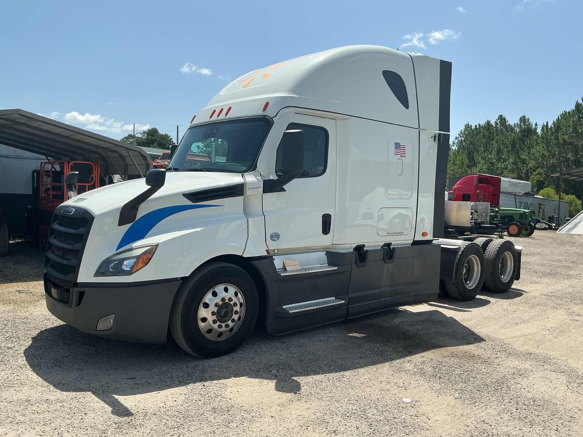 2022 Freightliner Cascadia
