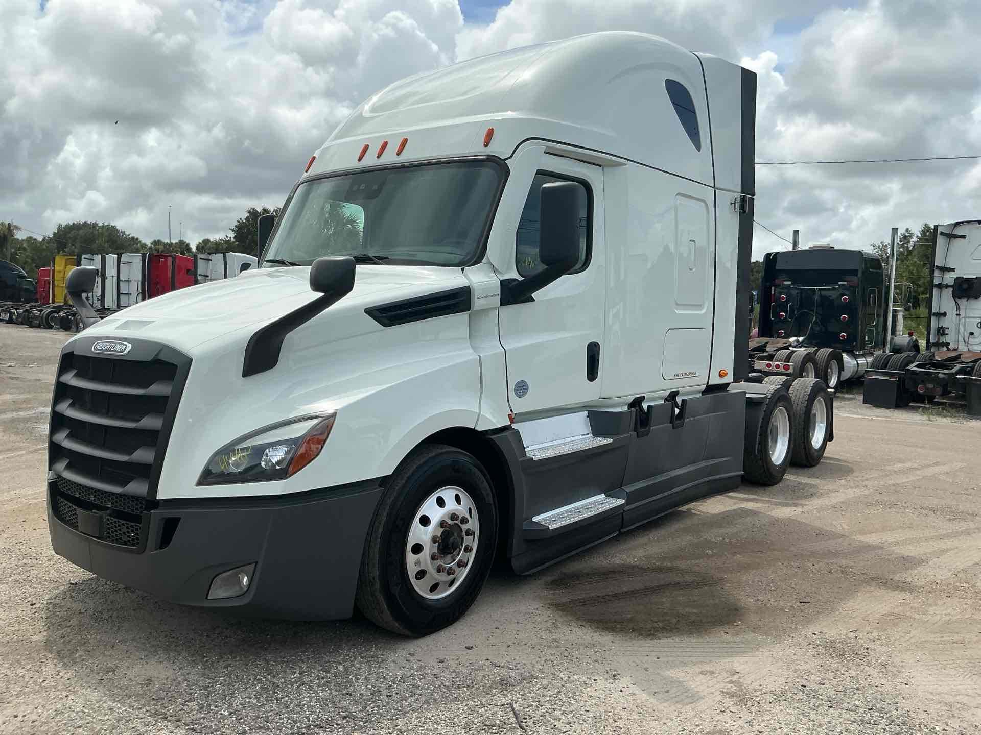 2022 Freightliner Cascadia