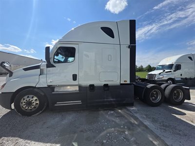 2022 Freightliner Cascadia