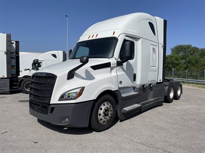 2022 Freightliner Cascadia