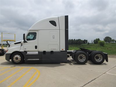 2022 Freightliner Cascadia
