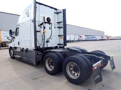 2022 Freightliner Cascadia