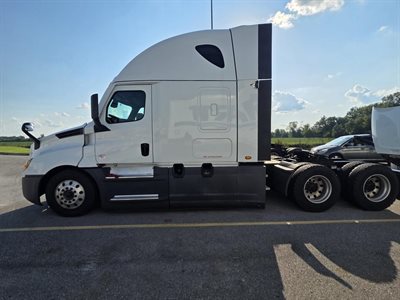2022 Freightliner Cascadia