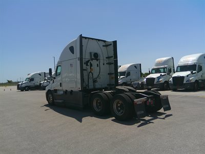 2022 Freightliner Cascadia