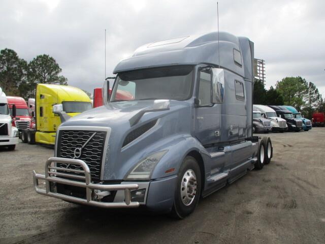 2019 Volvo VNL860