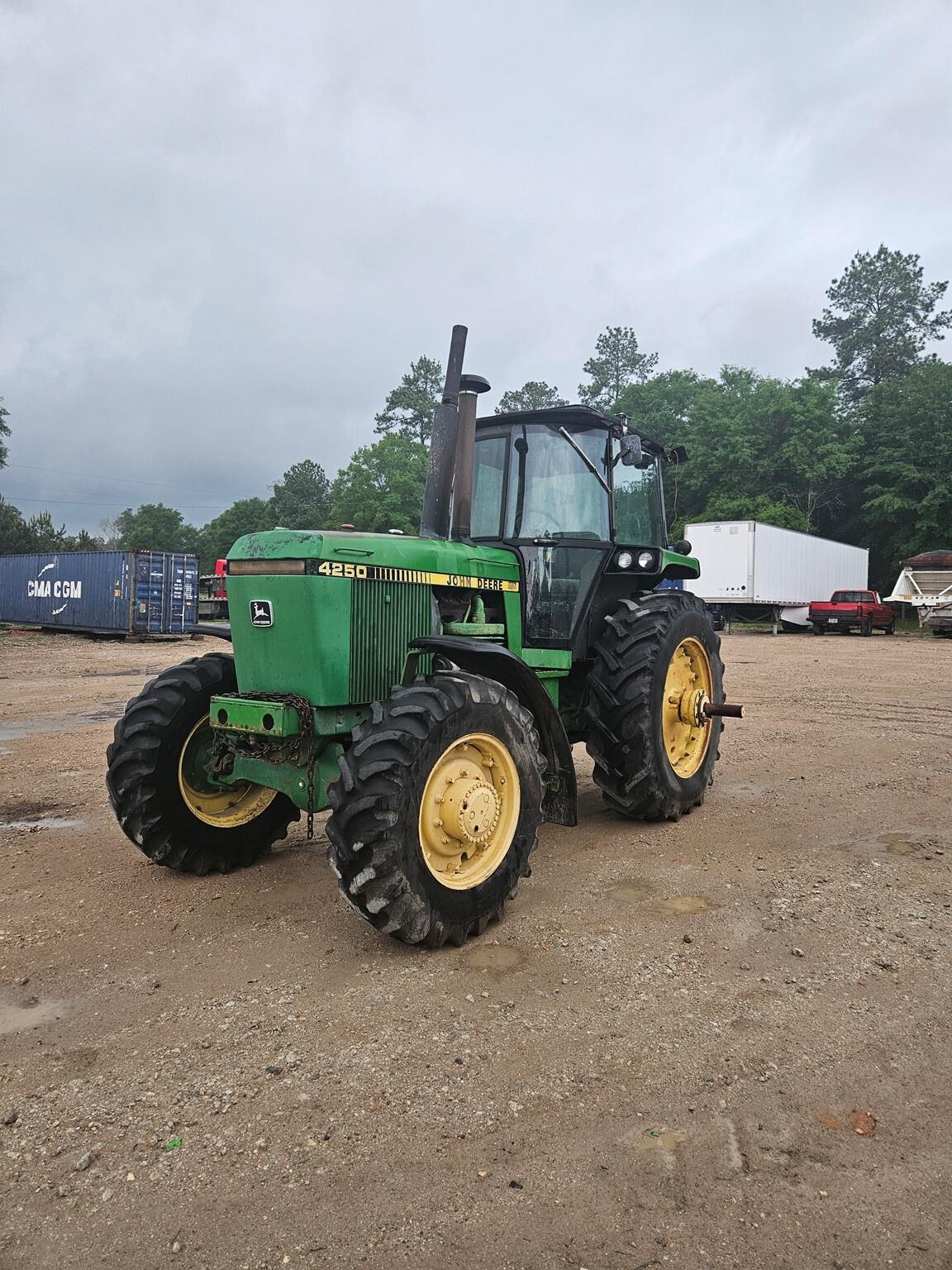 1984 JOHN DEERE 4250