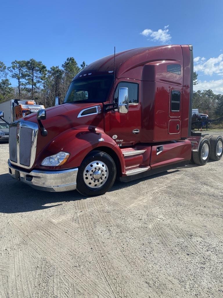 2021 T680 KENWORTH