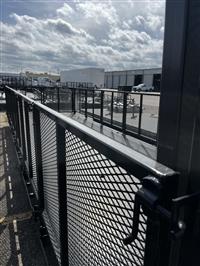 2025 PEAK FABRICATION 26ft Flatbed w/ Fold Down Side