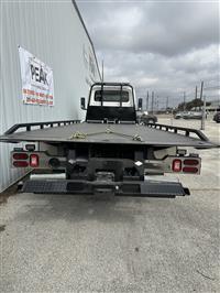 2025 International MV607 EC