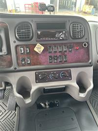 2018 Freightliner M2