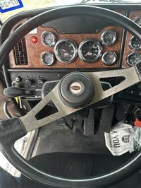 2005 Freightliner 378 Sleeper