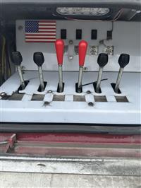 2005 Freightliner 378 Sleeper