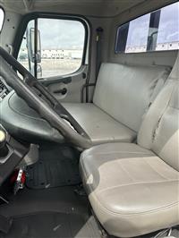 2017 Freightliner M2 106